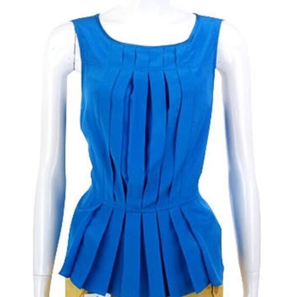 MARC by MARC JACOBS 100% SILK Satin Trim Sleeveless Peplum Hem Pleated Top Sz L